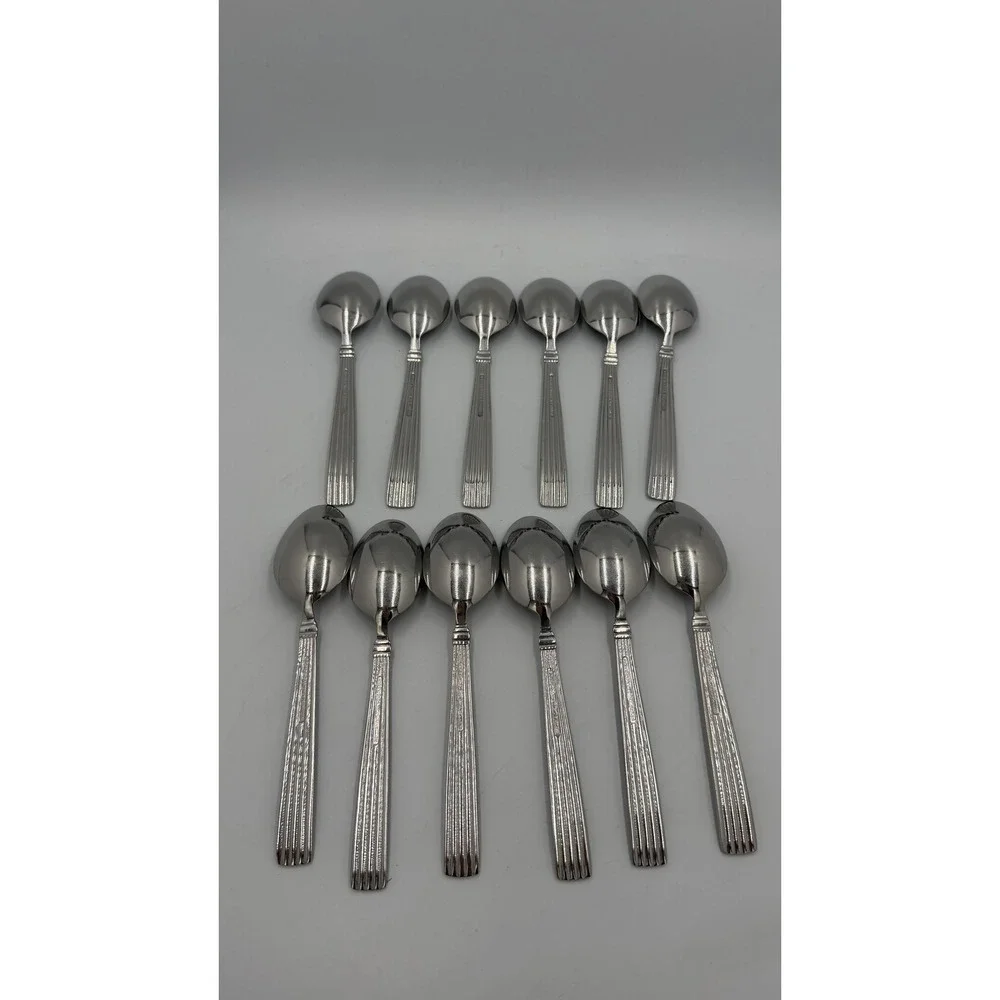 Reed &‎ Barton Tablespoons Set of 12 Stainless 18/10 Fluted Ribbed